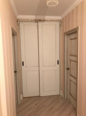 Гардеробная с раздвижным механизмом